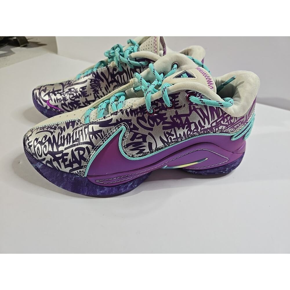 Nike Men's LeBron 22 Basketball Frozen Grapes |HV8454-001| Mens 5.5